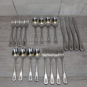 Vintage 20 Piece Set Oneida VILLAGE Deluxe Stainless Pfaltzgraff Flatware